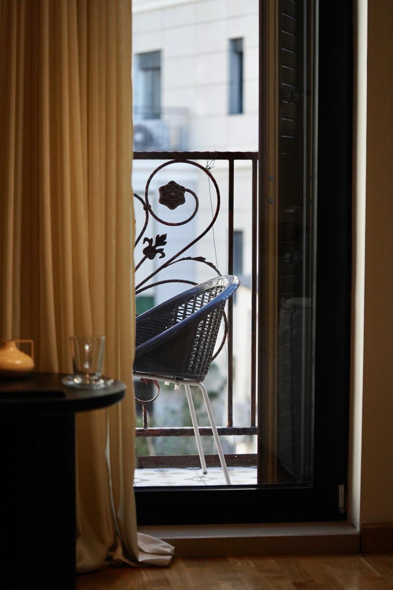 Urban Chill Tirana Apartment ภายนอก รูปภาพ